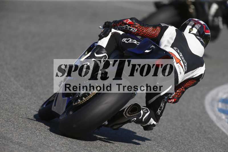 /Archiv-2024/01 26.-28.01.2024 Moto Center Thun Jerez/Gruppe gruen-green/backside